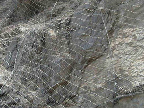 主動(dòng)防護(hù)網(wǎng)穩(wěn)定系統(tǒng)、圍護(hù)系統(tǒng)的構(gòu)成及其施工安裝